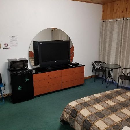 All Star Resort Madawaska Εξωτερικό φωτογραφία